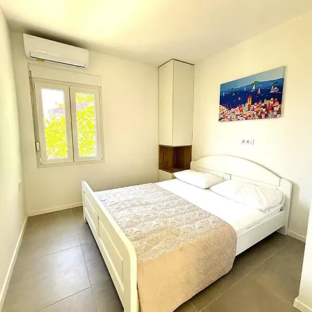 Old Village 布雷拉